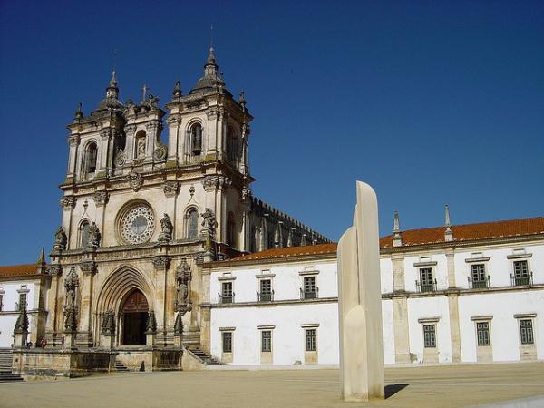 Alcobaça, Um Símbolo Nacional