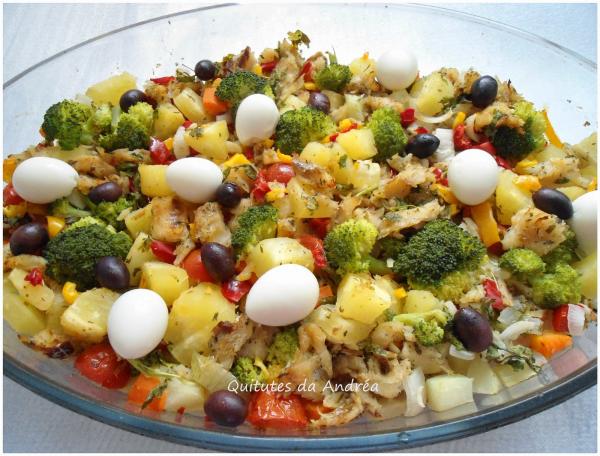 BACALHAU COM LEGUMES AO FORNO