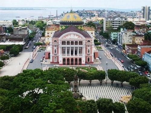 Destino de viagem a Manaus – Uma das sedes do Mundial 2014