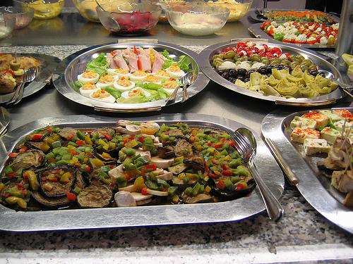 Serviços de buffet e decoração