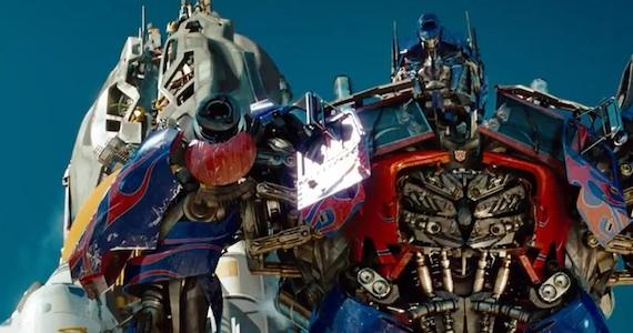 "Transformers: Dark of the Moon" arrasa bilheteiras