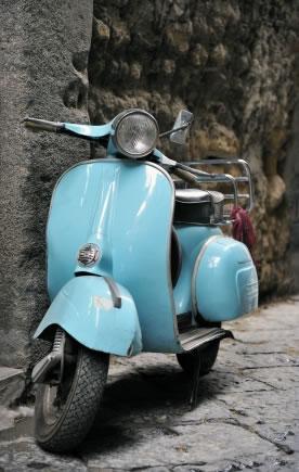 Vespa, um charme italiano