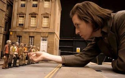 Wes Anderson rodeado de estrelas para "Moonrise Kingdom"