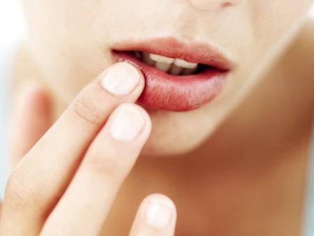Como evitar o ressecamento dos lábios?