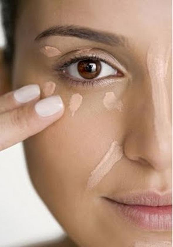 Truques simples de maquiagem para disfarçar as imperfeições da pele